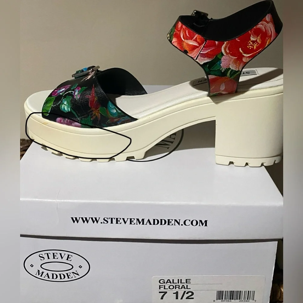 Steve Madden platform sandals Steve Madden heels chunky platform floral Y2K vibe